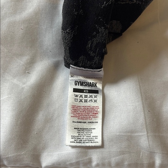 Gymshark Black and Gray Camouflage Leggings - Picture 4 of 6